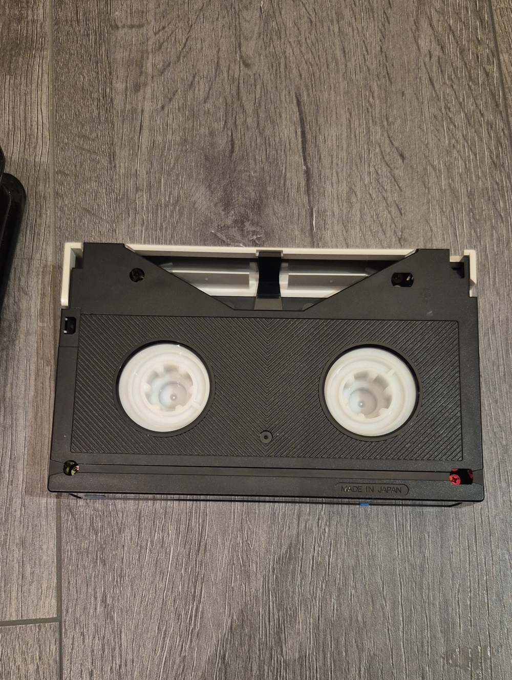 Disney Donald's Bee Pictures Limited Gold Edition II - BETA 1985 VHS - Picture 6 of 7